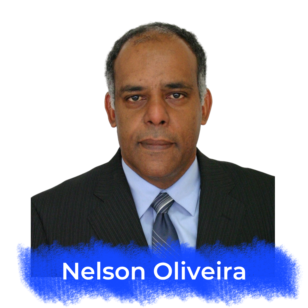 Nelson Oliveira, bibliotecário responsável pelo curso